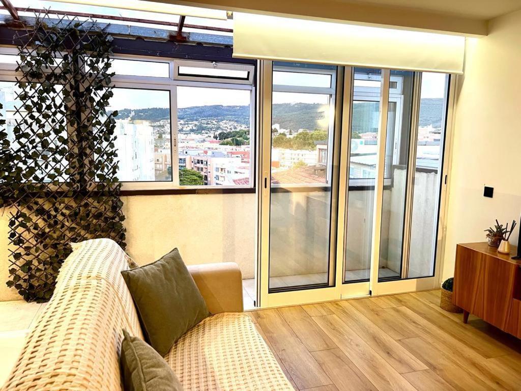 Flat Moderno E Central Em ブラガ エクステリア 写真