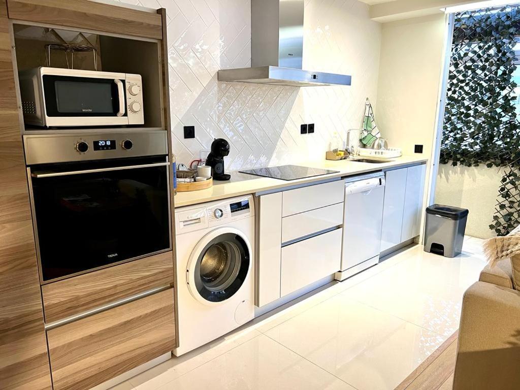 Flat Moderno E Central Em ブラガ エクステリア 写真